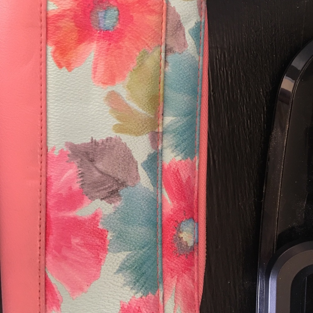 Wallet - Picture 2 of 3